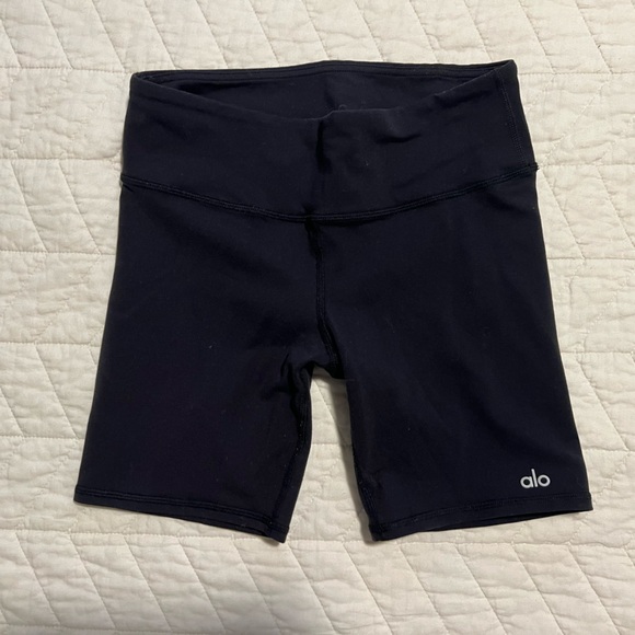 ALO Yoga | Shorts | Alo Yoga 7 Highwaist Biker Short | Poshmark